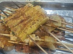 -马路牙子烧烤音乐酒馆(望京店)