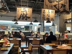 -张翻越·川渝冒菜·武汉黑鸭煲(城北万象城店)