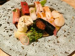 天金十贯寿司拼-鸟山鸣·日料食堂(王府井店)