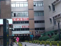 停车场入口-佬湘楼(越秀城市广场店)