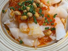 -野山舂·贵州现舂酸汤火锅(鸿通城店)