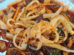 -不起眼麻辣烫凉皮店