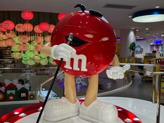 -m豆巧克力世界(上海世茂广场店)