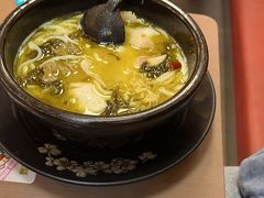 -灵芝妹子海鲜米线(瓦房店新玛特店)
