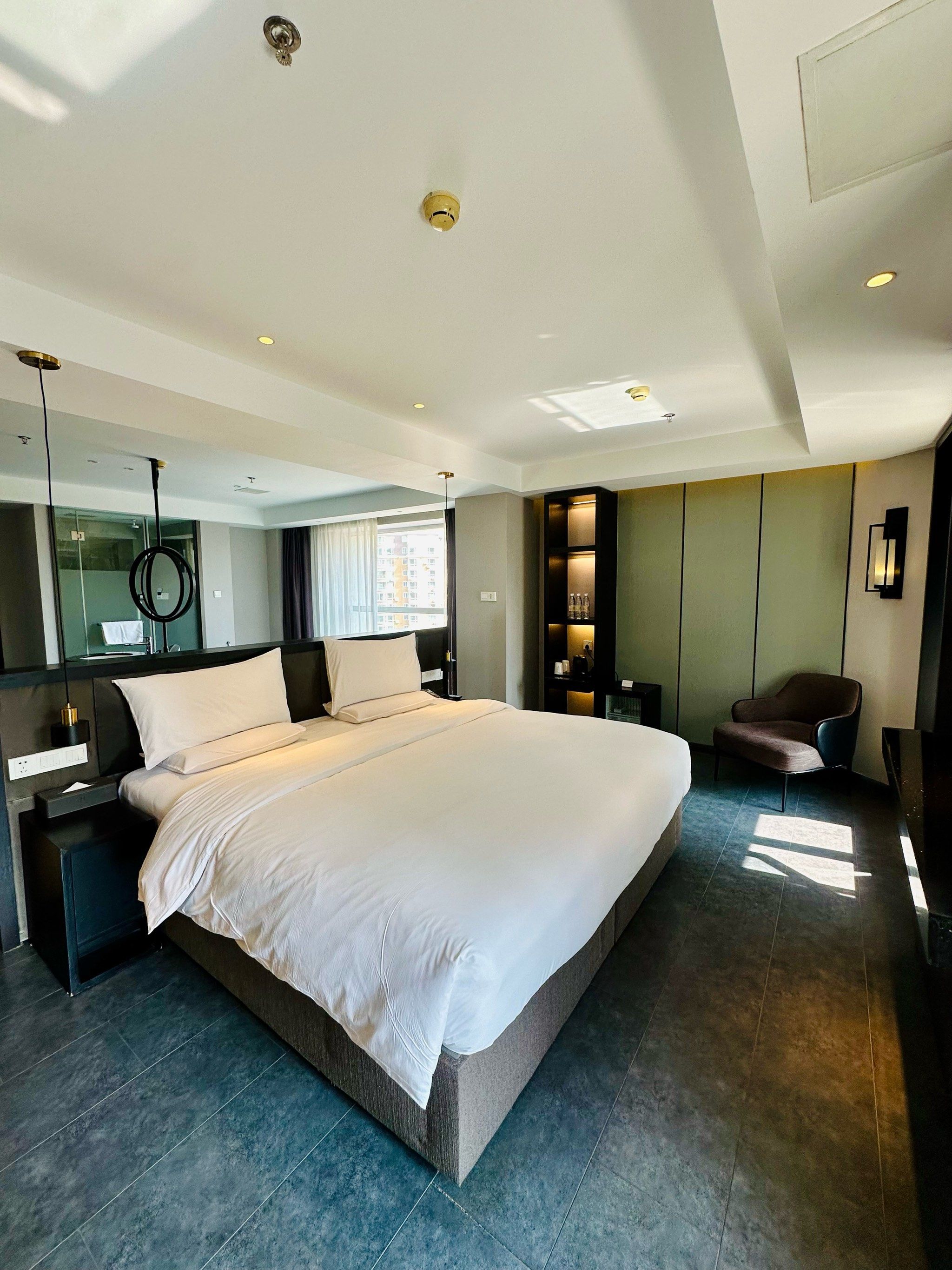 🚶步行十分钟就能到地铁站,沈阳浑南外滩,国际赛艇中心,医院,盛京大