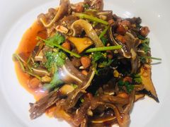 湘辣热卤-费大厨辣椒炒肉(黄兴中心广场店)