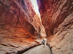 -天山神秘大峡谷