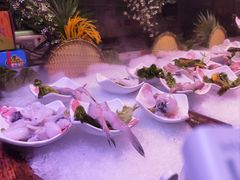 -领鲜活海鲜榴莲自助火锅(东门店)