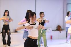 -泽舞·国际流行舞