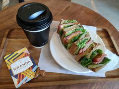 甄选拿铁-星巴克臻选(南京艾尚天地店)