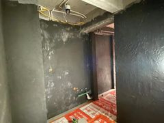 -百安居装修建材卖场(南山店)