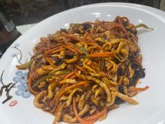 -老码头黑皮肘子锅包肉(文政街店)