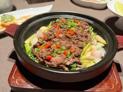 -左庭右院鲜牛肉火锅黑金店(陆家嘴中心店)