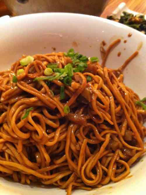 翔锋记汤师傅热干面(王庄店)-"吃早餐会经常来一碗热干面,味道还不错