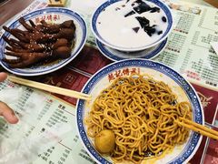 -赵记传承特色牛奶甜品(泉城广场店)