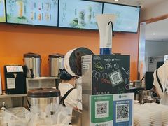 -CoCo都可(湖滨银泰店B区店)