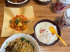 -周小波重庆小面·重庆名小吃(邹容路店)