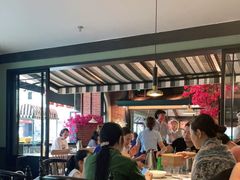 大堂-前海沿·青岛菜(李沧万达店)