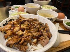 -熊吞·大碗丼烧肉饭(济宁万达广场店)