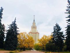 景点-莫斯科大学