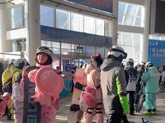 -亚布力新体委滑雪场