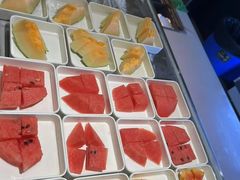 -涨巢·潮玩水疗局