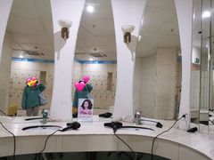 -菲鱼体育恒温游泳馆(中海名城店)