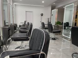 -Coo Hair salon