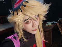 -魔法日记三坑cosplay换装自拍体验馆