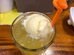 澳门菠萝冰-澳门陈光记烧味饭店(南京德基广场店)