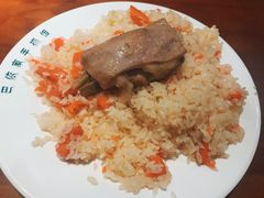 单排羊肉手抓饭-巴依家新疆手抓饭(菱角湖万达店)
