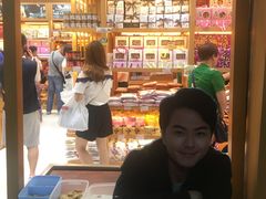 -钜记手信(威尼斯人K12店)