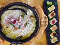 -桥香园过桥米线(国贸店)
