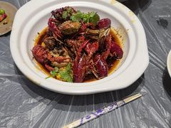 -肥肥虾庄·金牌油焖大虾(杨园滨江时代walk店)
