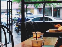 -black rainbow coffee