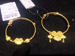 -周大福CHOW TAI FOOK(宝山苏宁易购店)