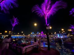 -FINNS Beach Club