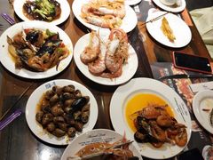 -四海一家自助餐(益田假日广场店)