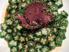 黑椒牛肉拼秋葵-将相和·海鲜蒸饺大连菜
