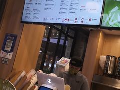 -霸王茶姬(南强街店)
