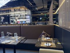 -宇安泰料(龙湖天街黑金店)