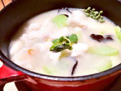 酸汤鱼-小大董·烤鸭(凤凰汇店)