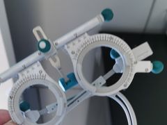 -翰佐蔡司小乐圆·依视路星趣控·暴龙眼镜折扣店