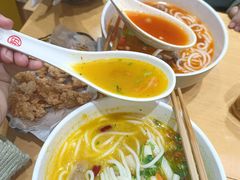 -三千粉牛肉米粉(来客茂店)