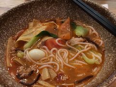 -蒙自源过桥米线(红谷滩万达店)