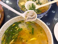 -桥香园云南过桥米线(金马碧鸡店)