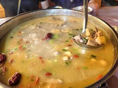 -古城苗家土菜馆(河景餐厅店)