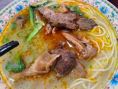 -金杨拉面王小吃面馆·牛三宝面·红烧牛肉粉