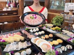 -丽江庭院·云南野生菌·海鲜火锅(鼓楼四合院店)