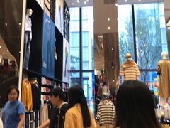 -优衣库(深圳万象天地旗舰店)